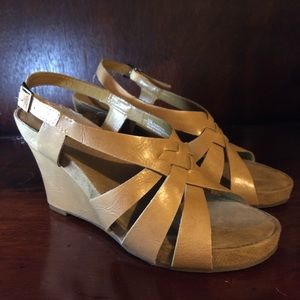 Wedge sandals